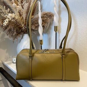 New with the tag Tory Burch Khaki Leather Shoulder Bag